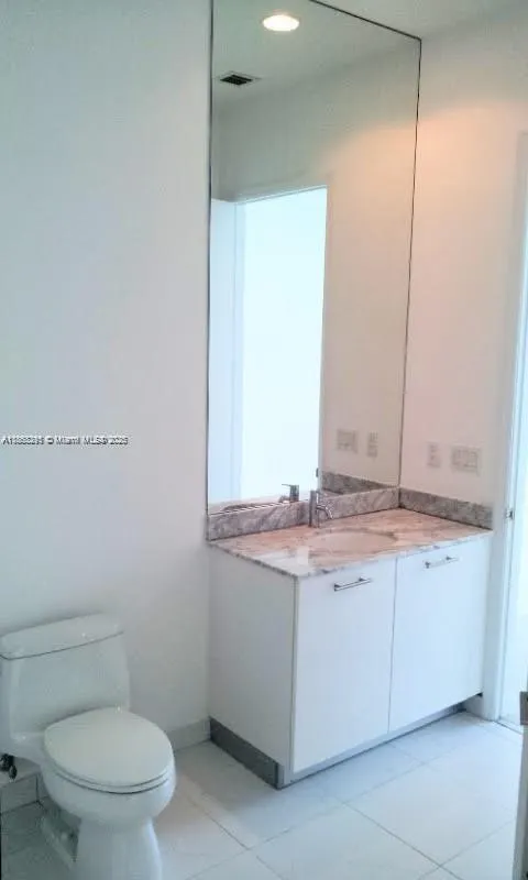 500 Brickell Ave, #1101