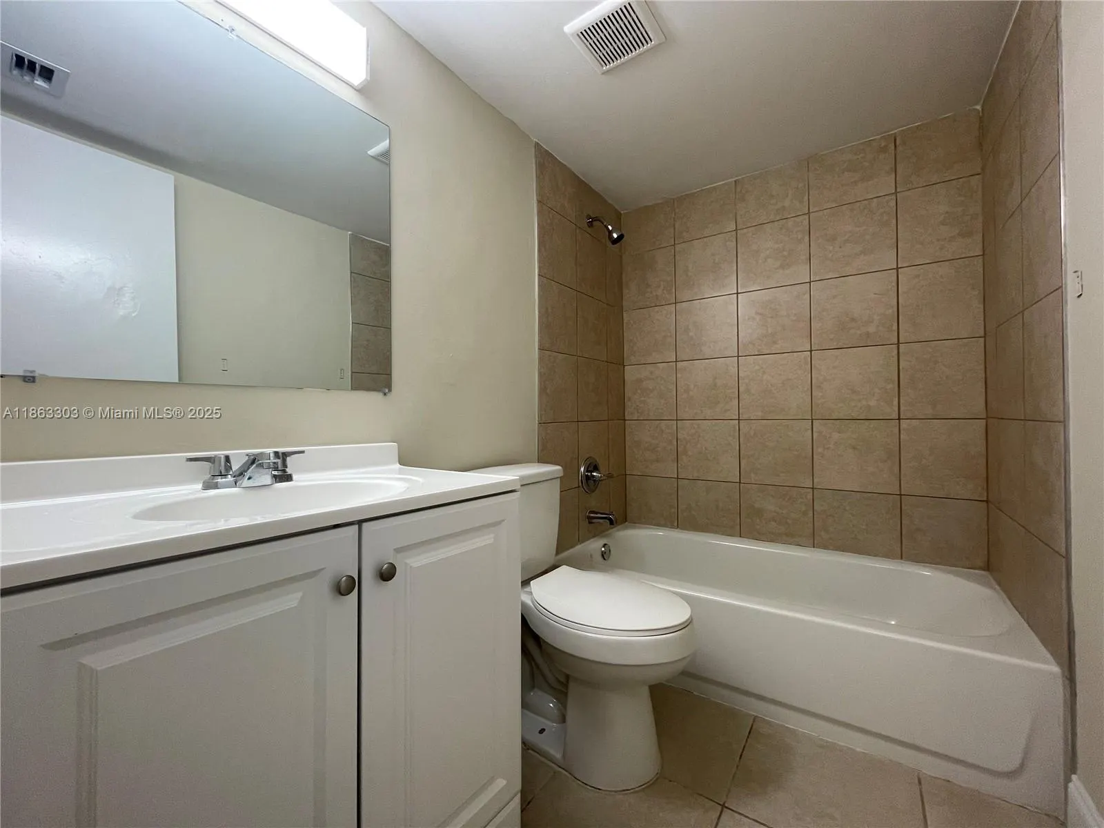 3470 Foxcroft Rd, #111