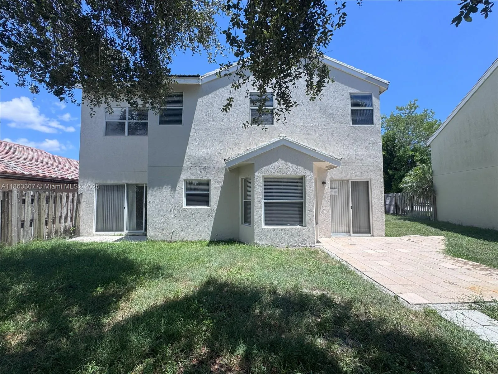 7228 Davit Cir