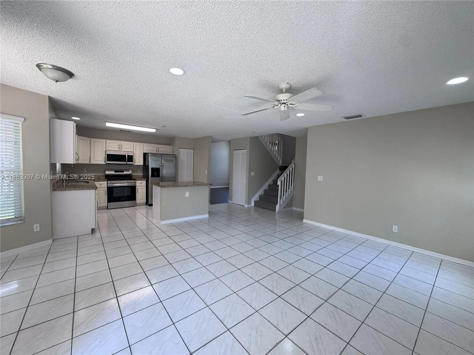 7228 Davit Cir