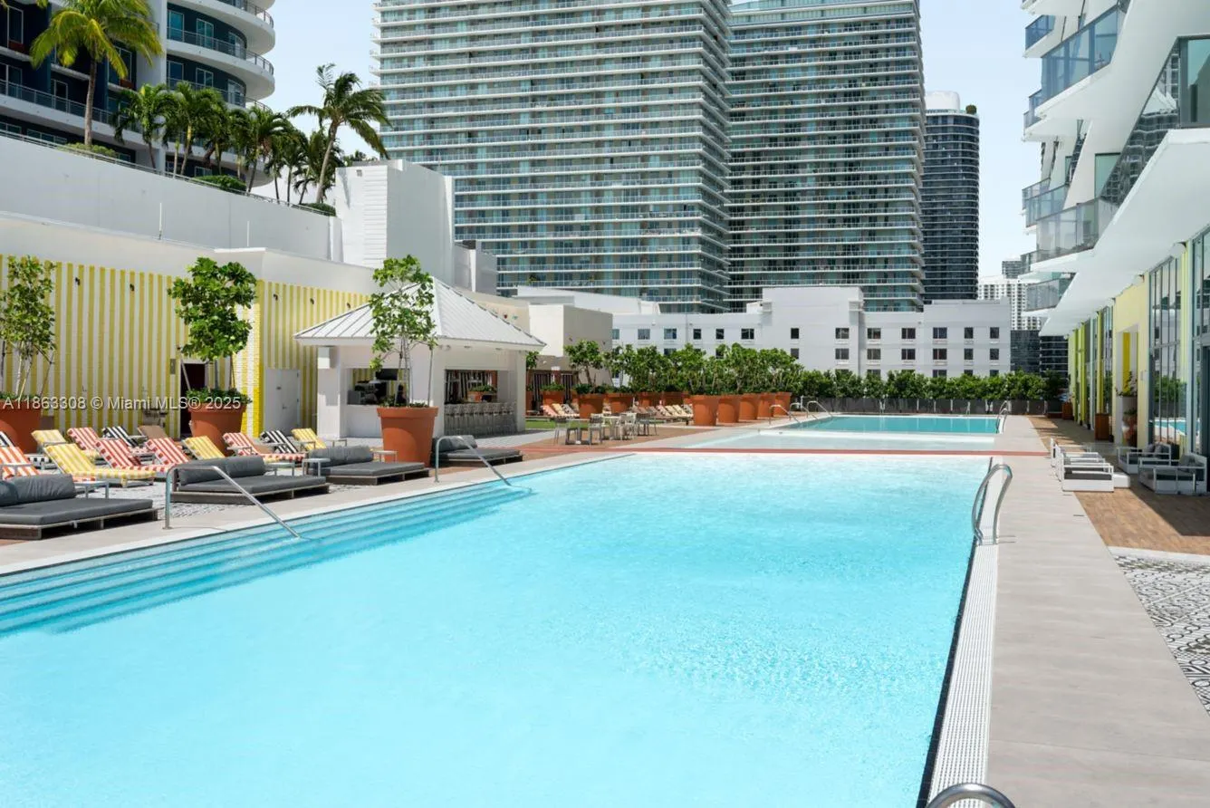 1300 S Miami Ave, #1208