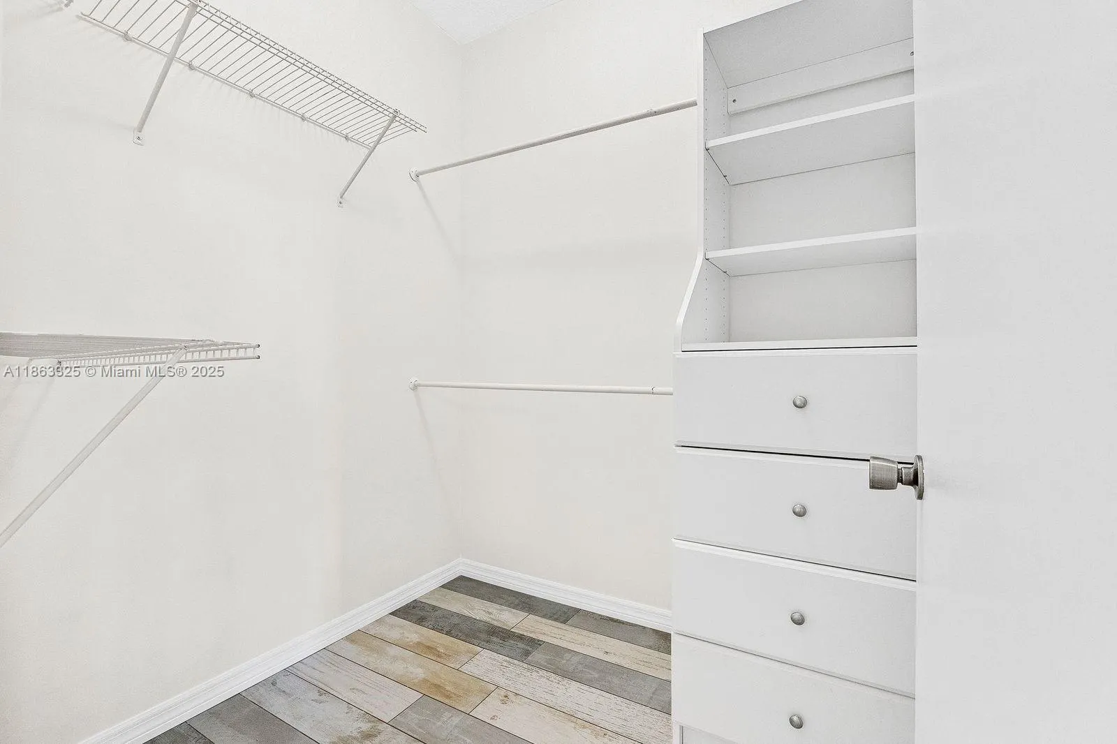 3066 S Red Mangrove Ln S, #201-2
