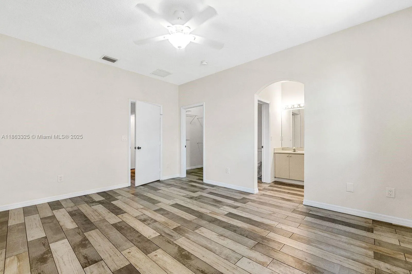 3066 S Red Mangrove Ln S, #201-2