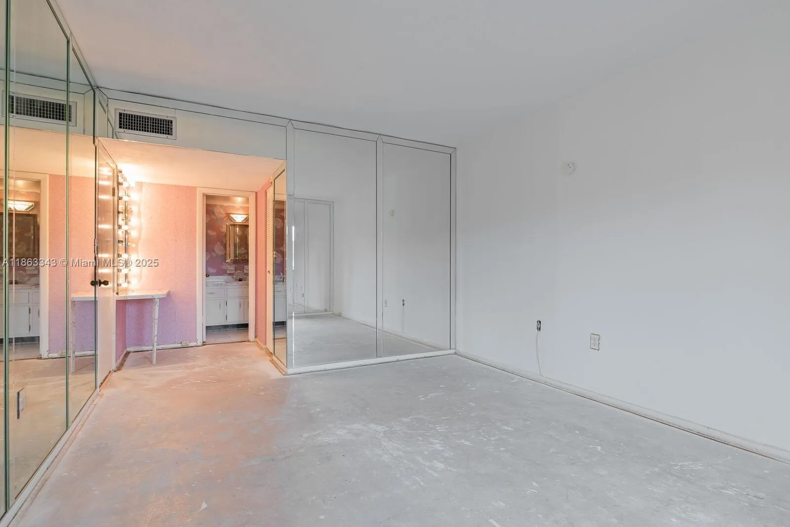 8315 SW 72nd Ave, #308B
