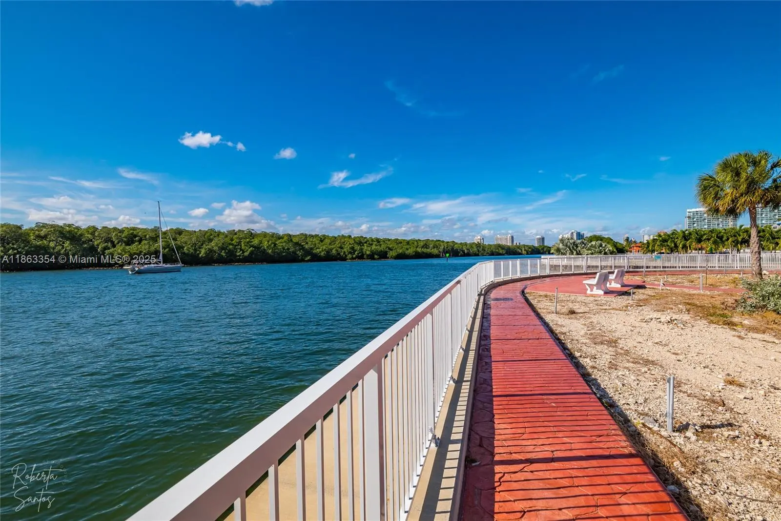 500 Bayview Dr, #1227