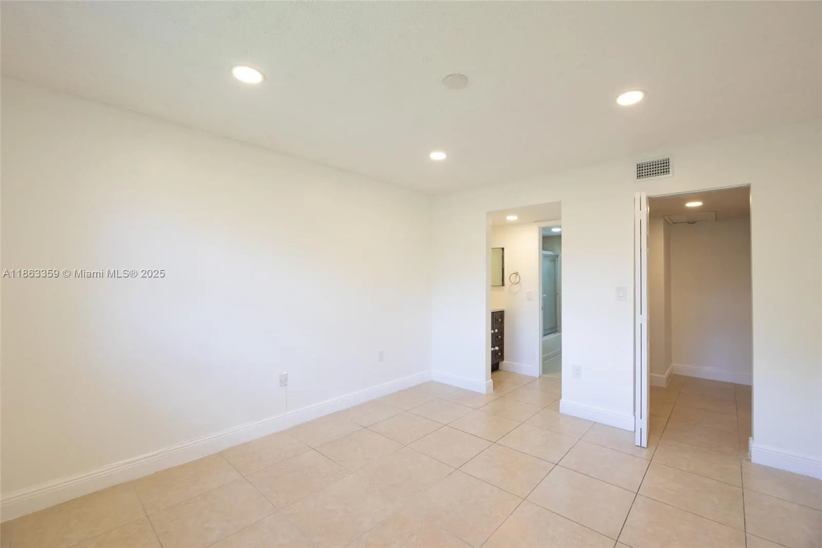 9963 Nob Hill Pl, #0