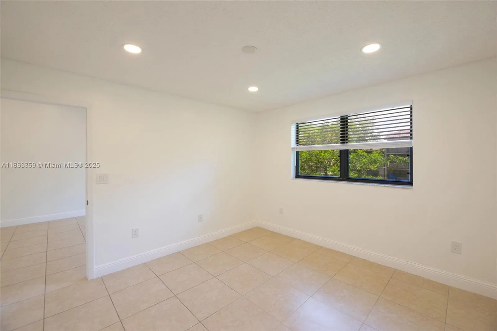 9963 Nob Hill Pl, #0
