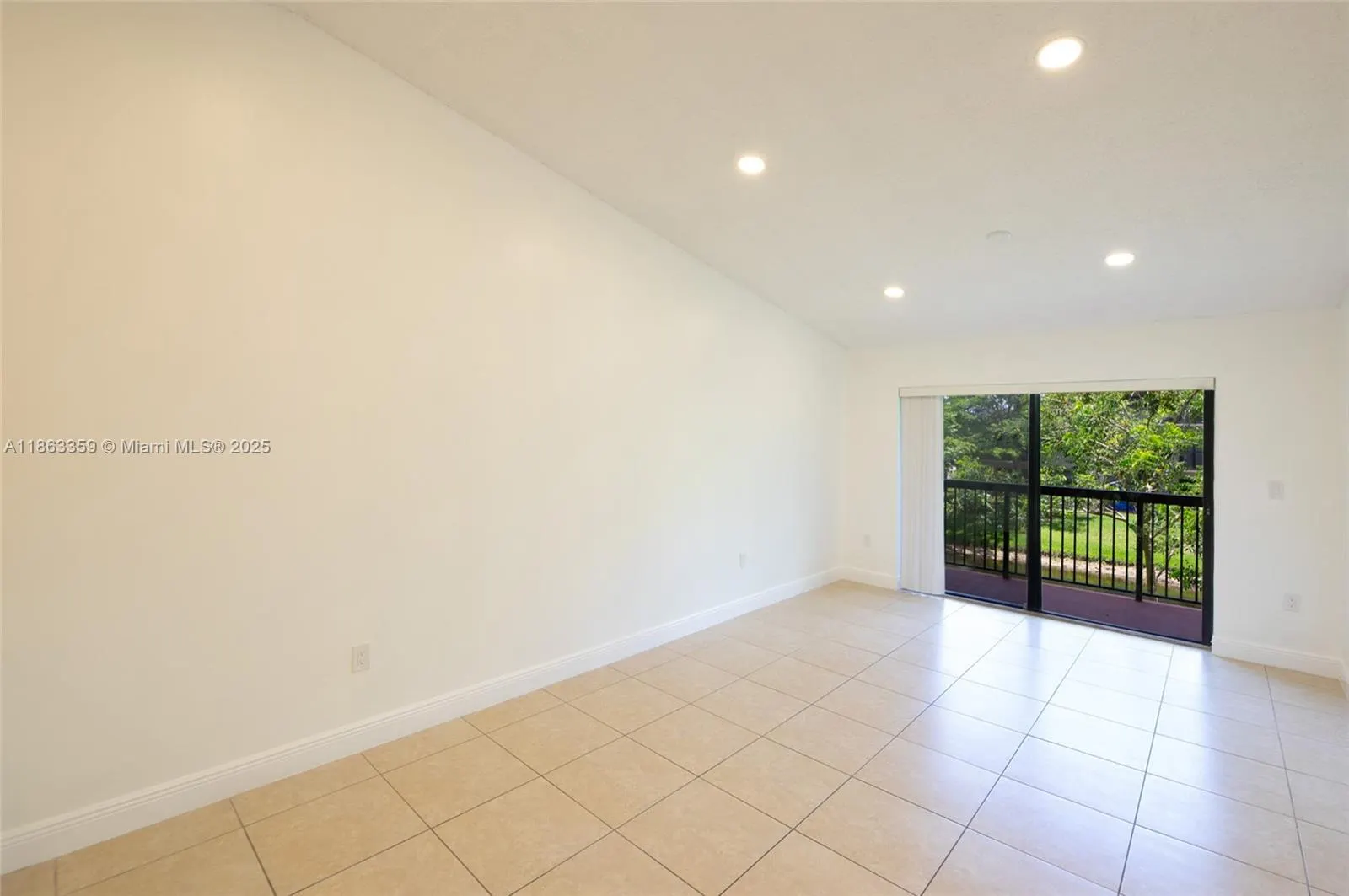 9963 Nob Hill Pl, #0