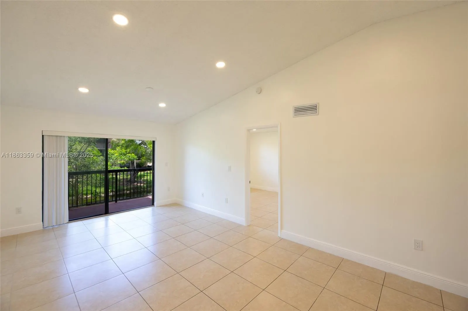 9963 Nob Hill Pl, #0