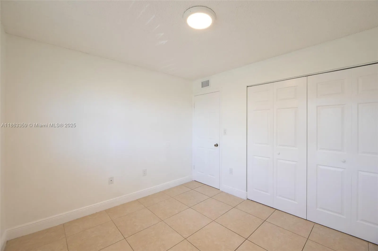 9963 Nob Hill Pl, #0