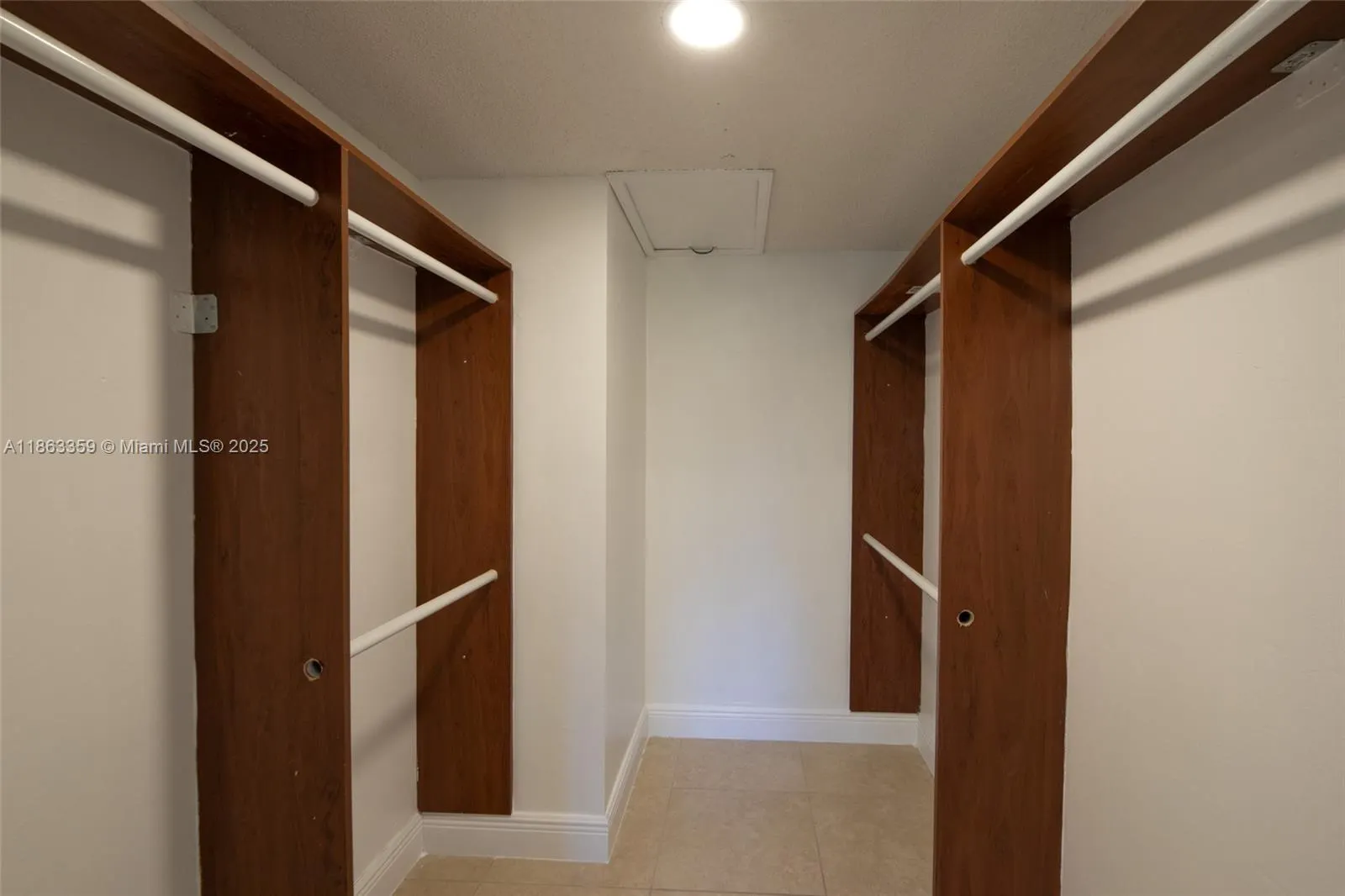 9963 Nob Hill Pl, #0
