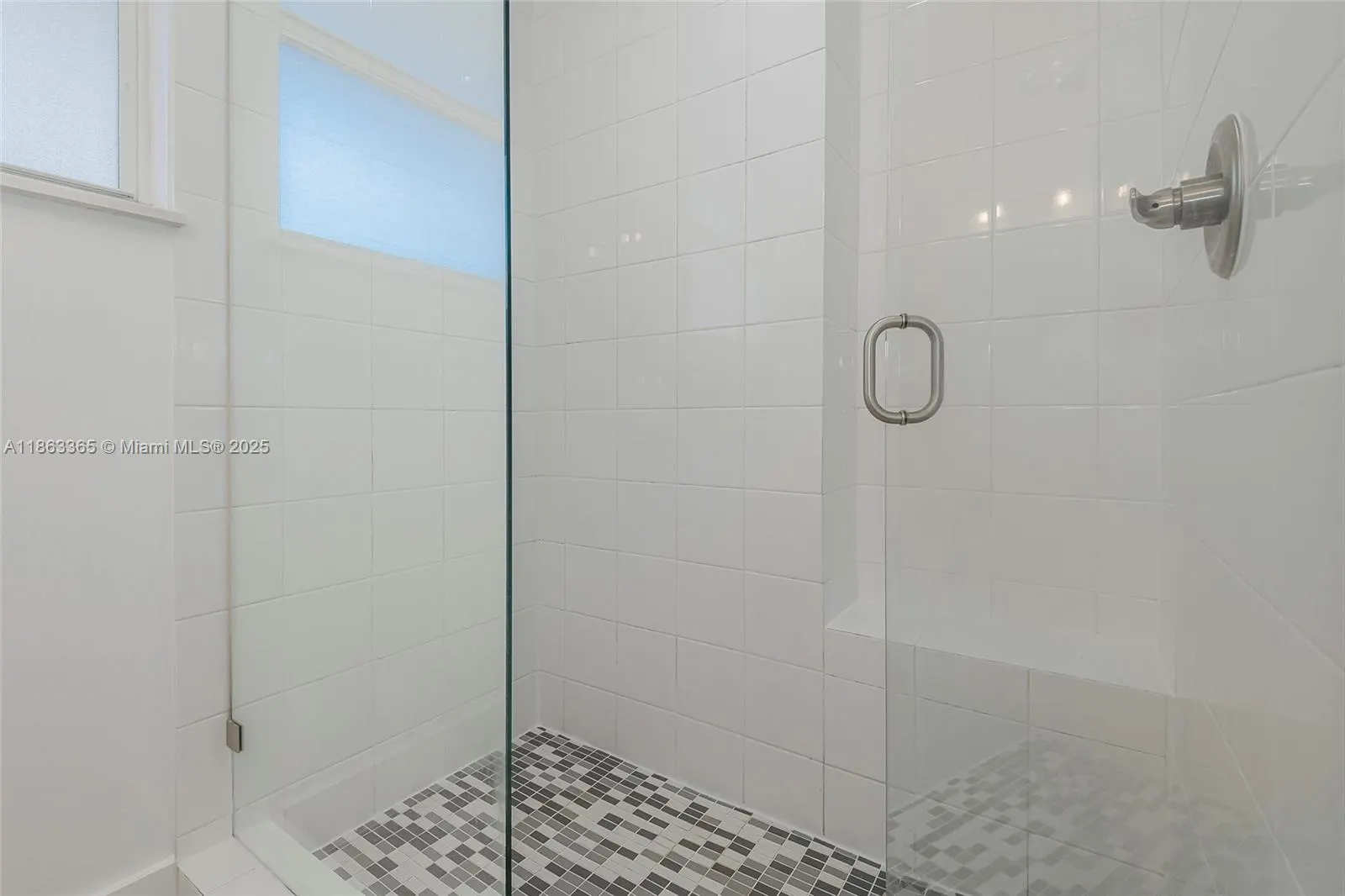 555 E Dania Beach Blvd, #9