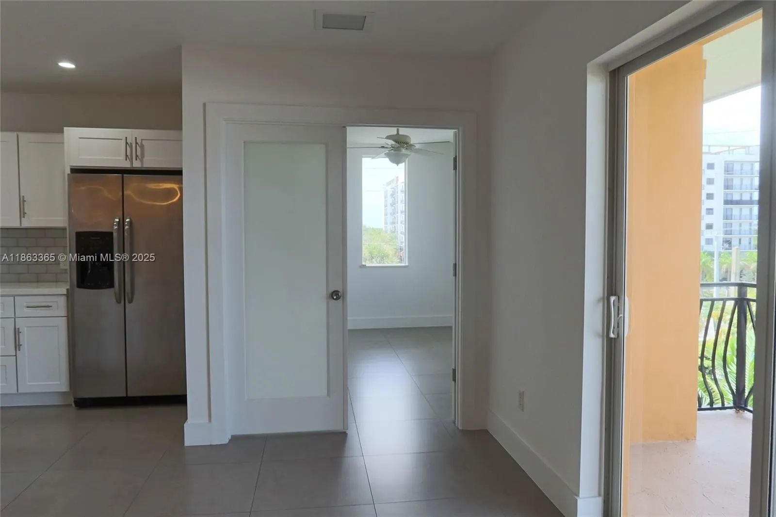 555 E Dania Beach Blvd, #9