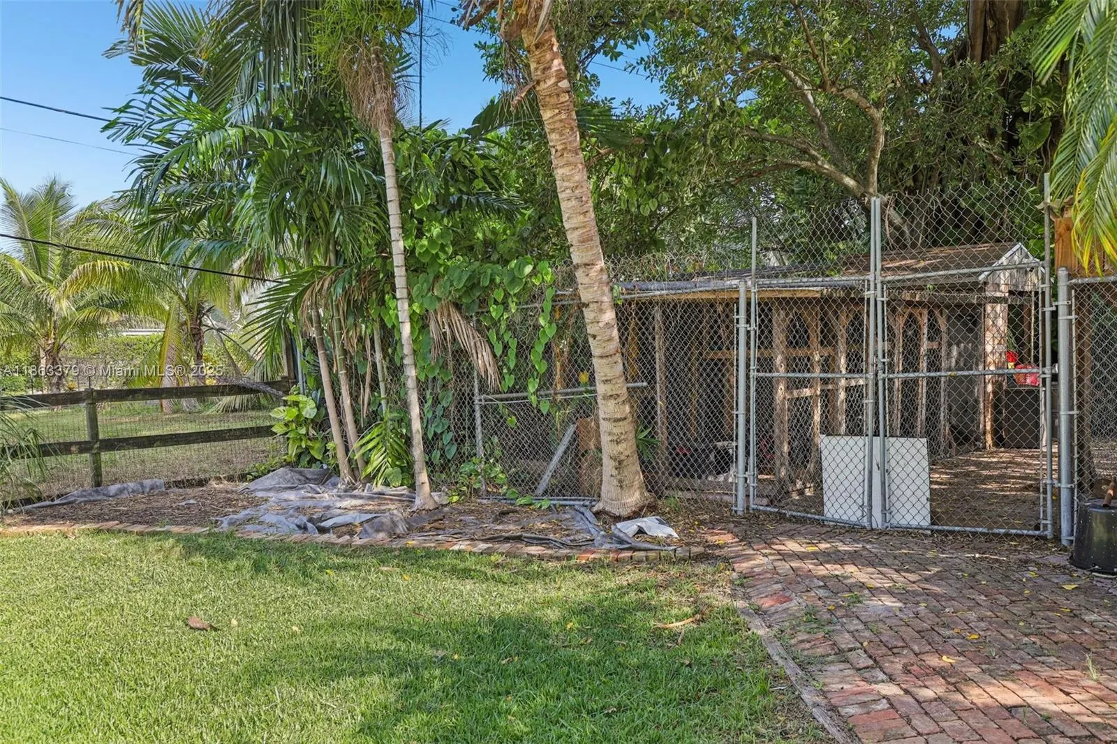2441 SW 43rd Ave
