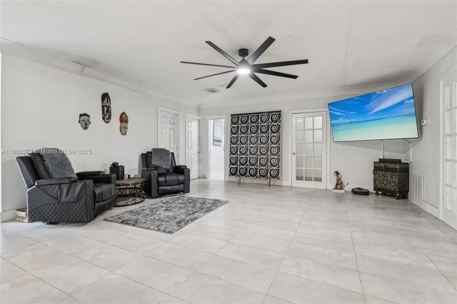 2441 SW 43rd Ave