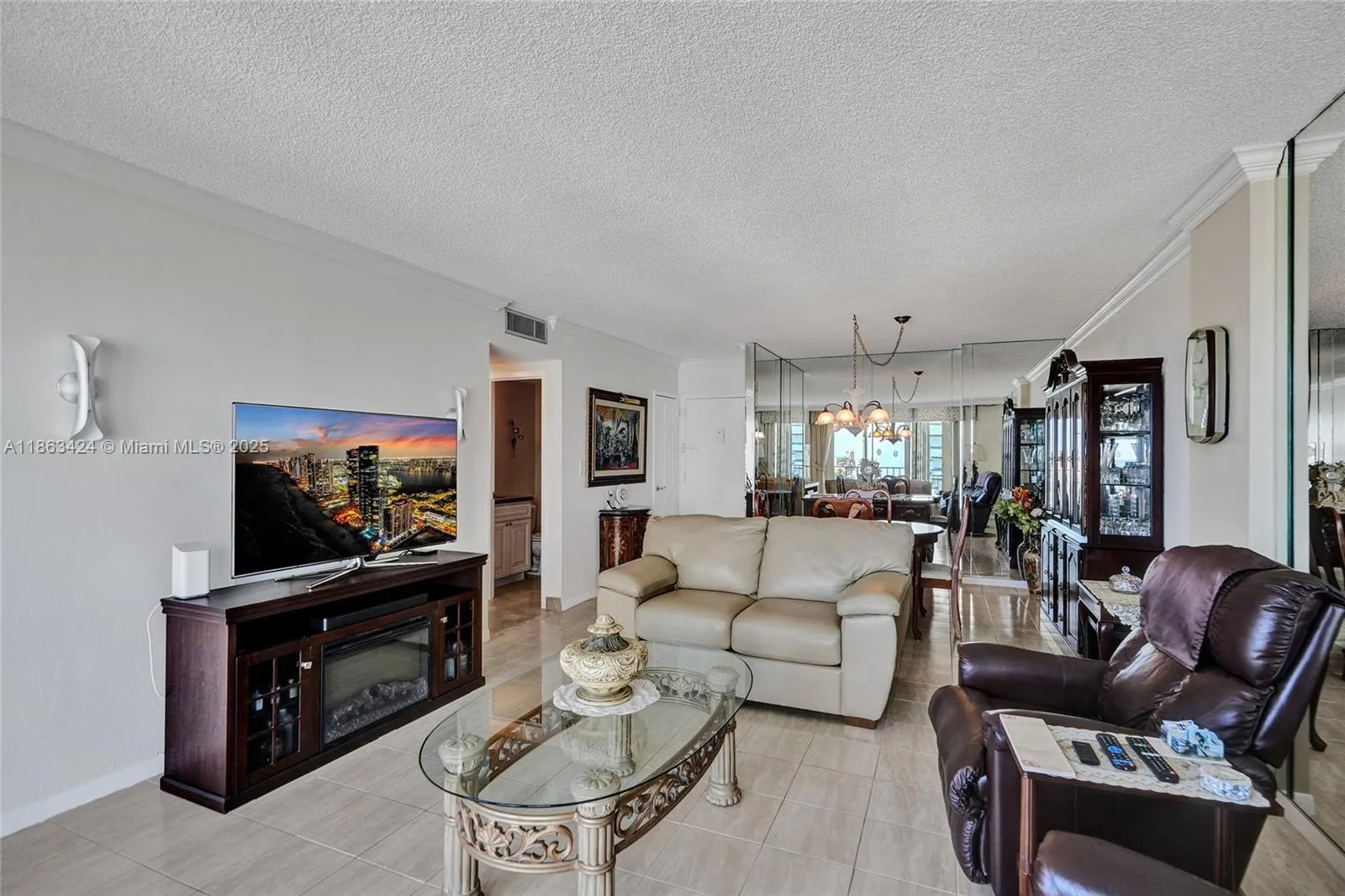 322 Buchanan St, #810