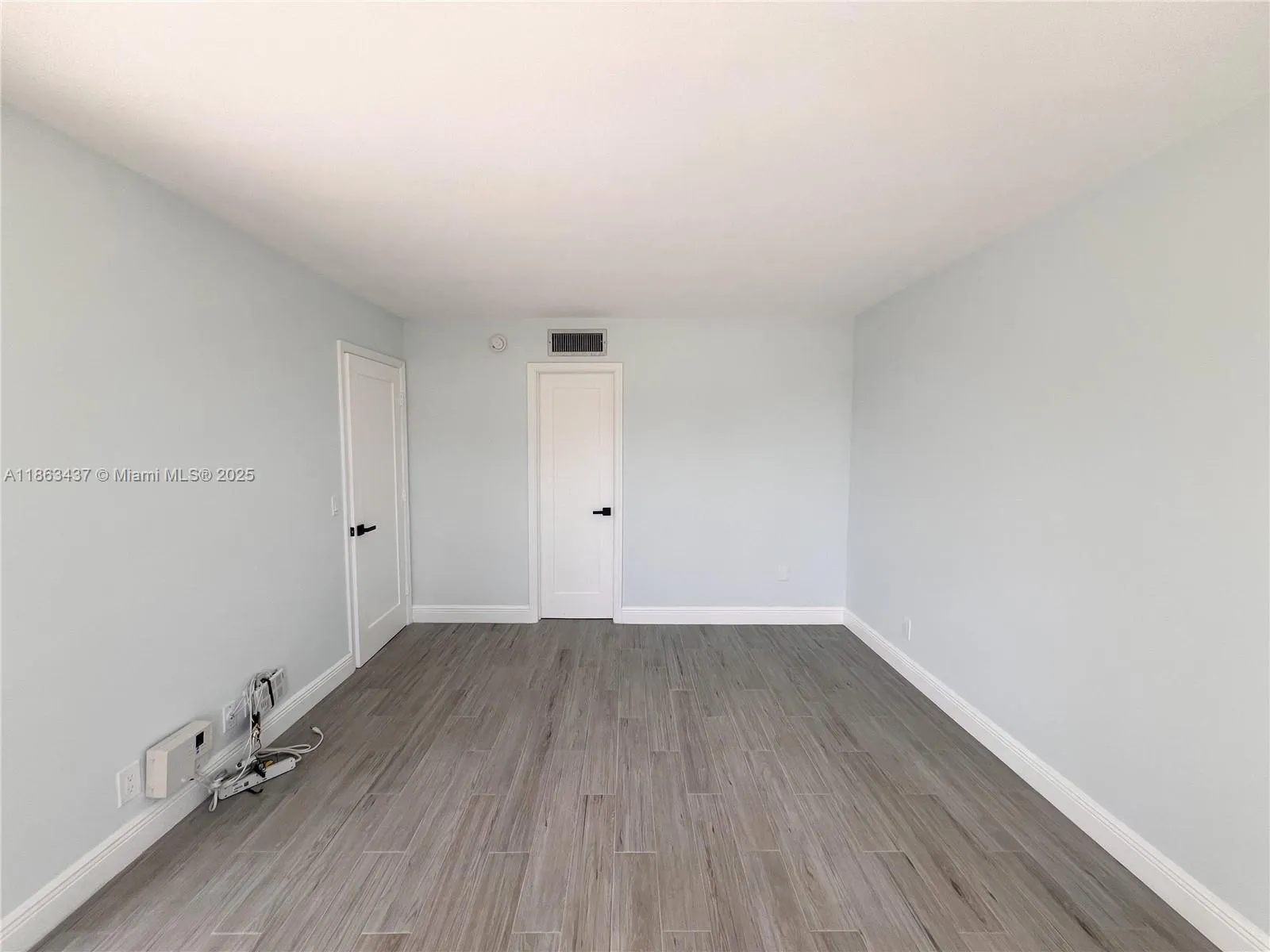 769 Jeffery St, #2-205