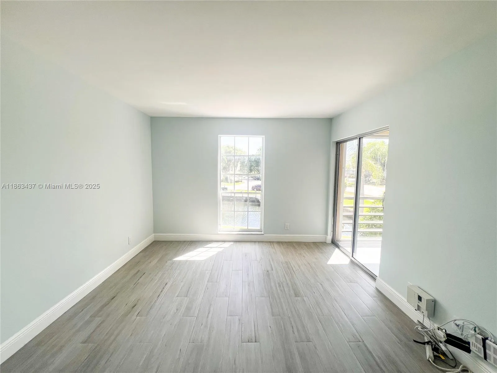 769 Jeffery St, #2-205