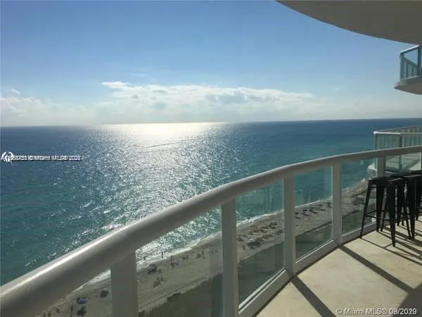 6365 Collins Ave, #1402