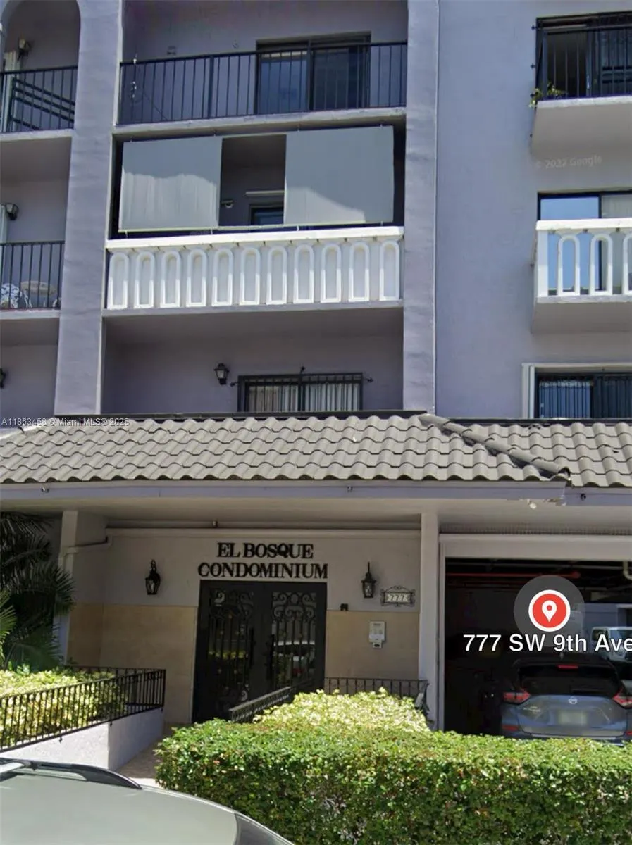 777 SW 9th Ave, #519
