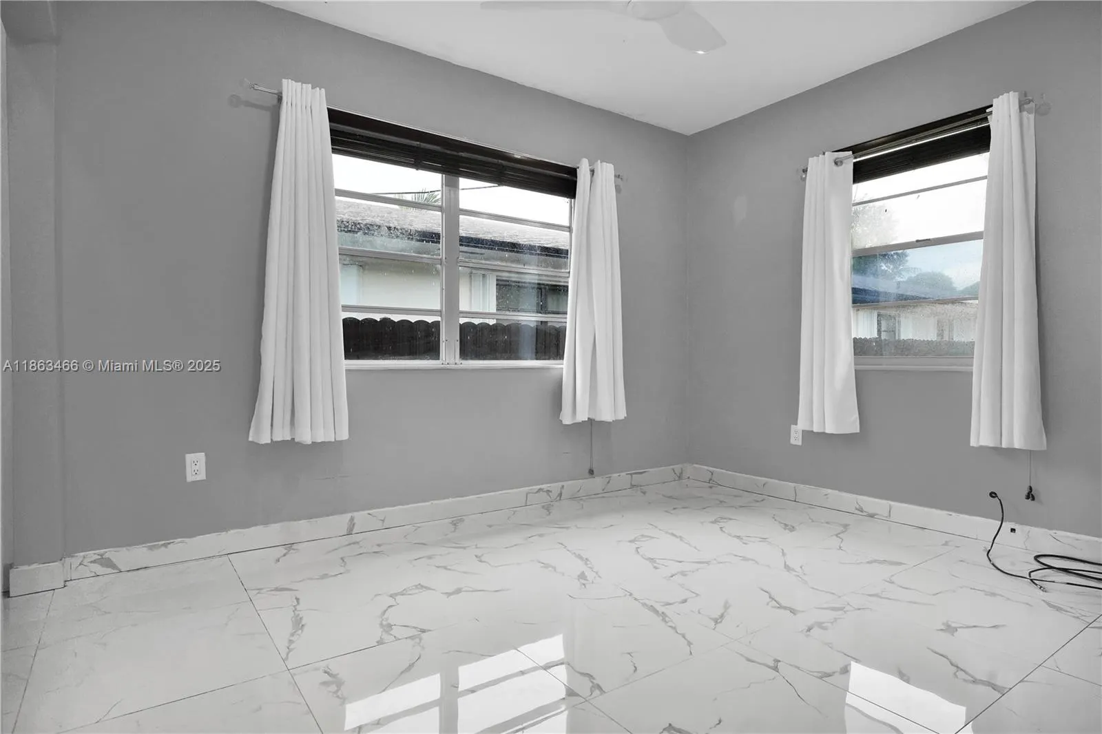 820 NW 31st Ave