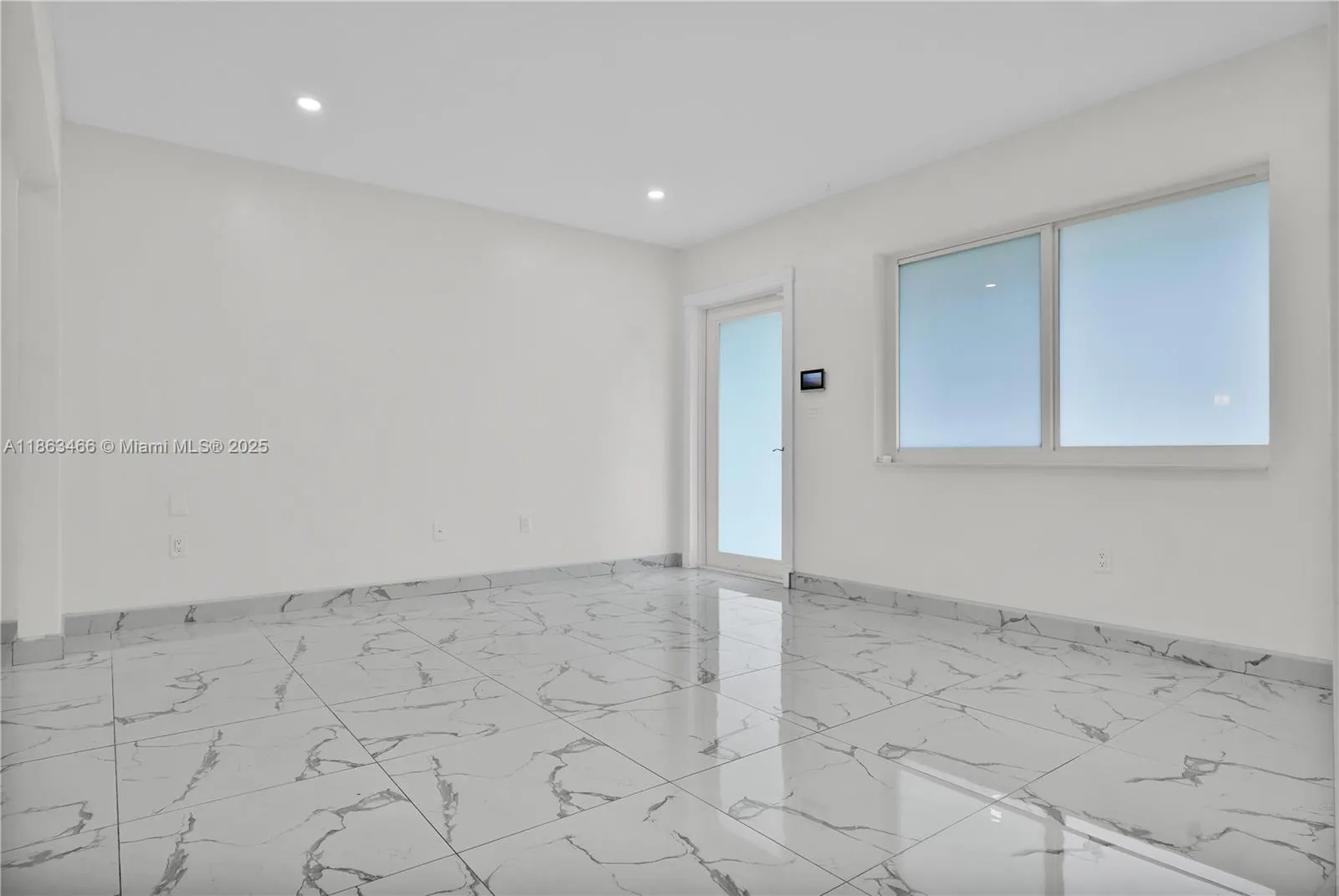 820 NW 31st Ave