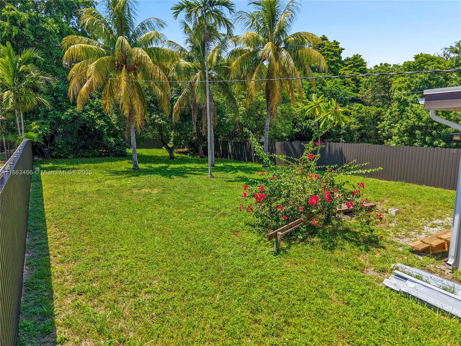 820 NW 31st Ave