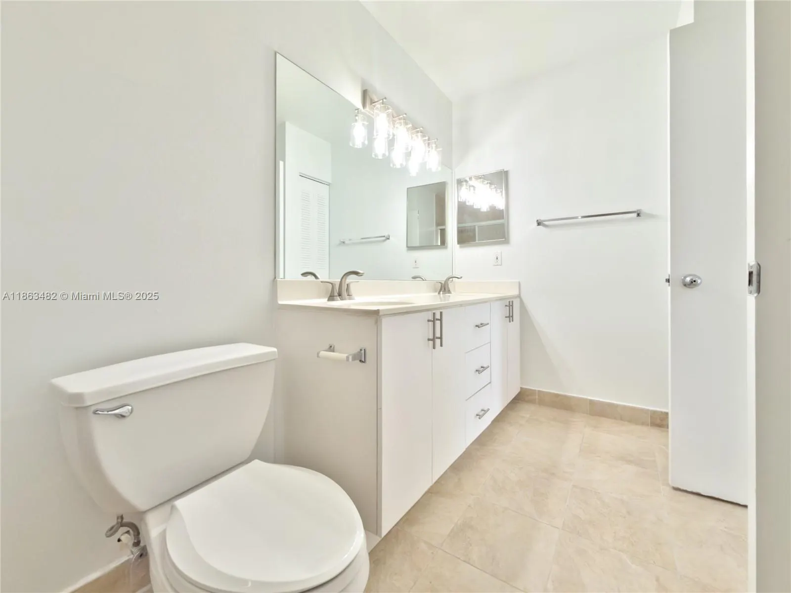 3300 NE 192nd St, #118