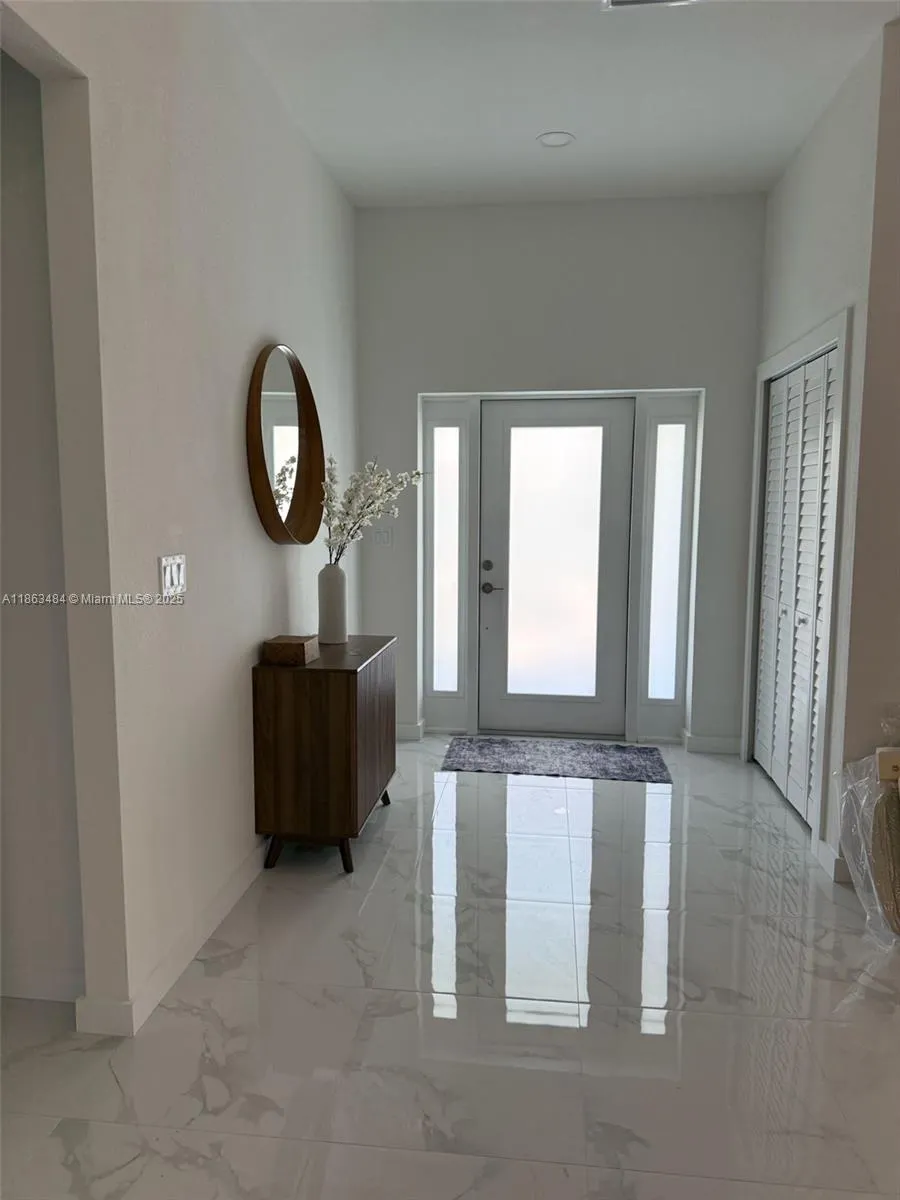63 Coxswaine Cir, #63