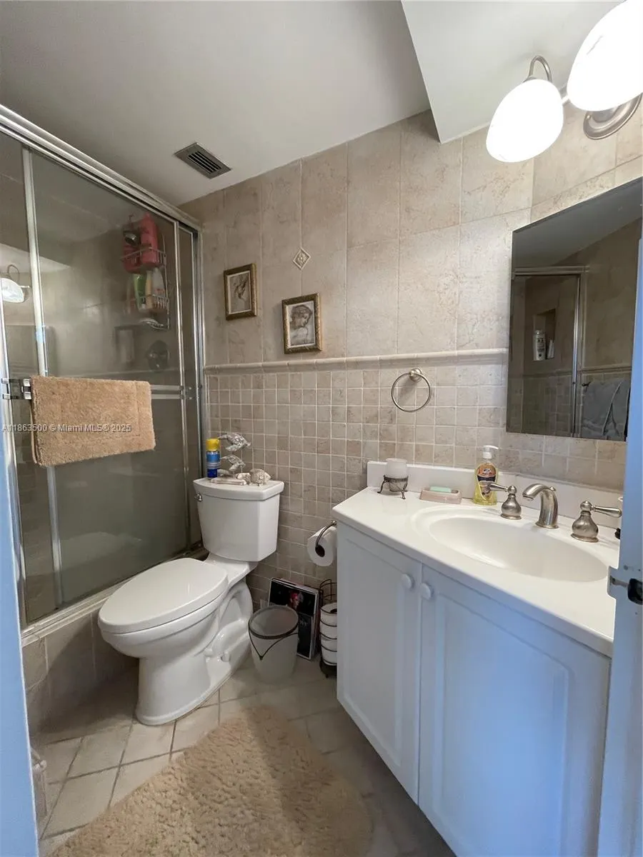 3180 S Ocean Dr, #204