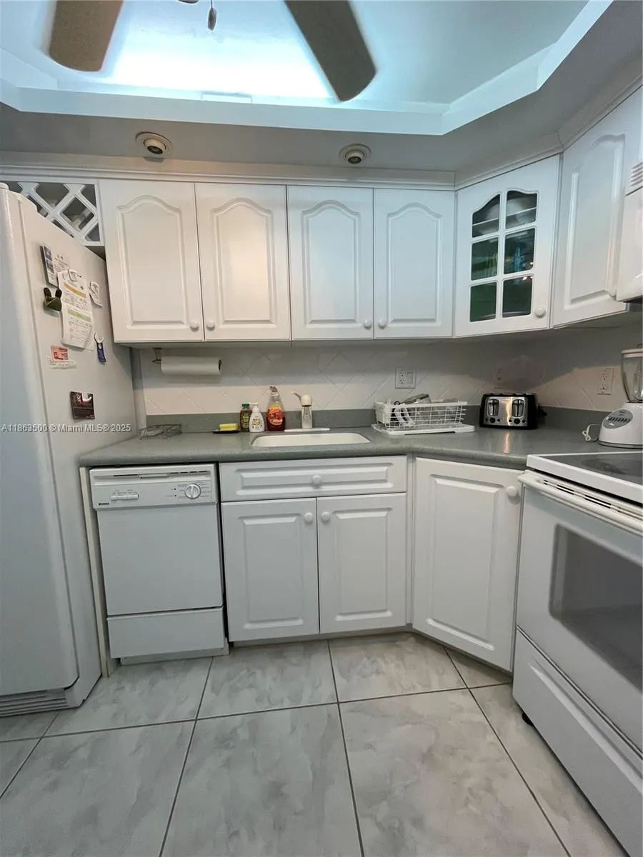 3180 S Ocean Dr, #204