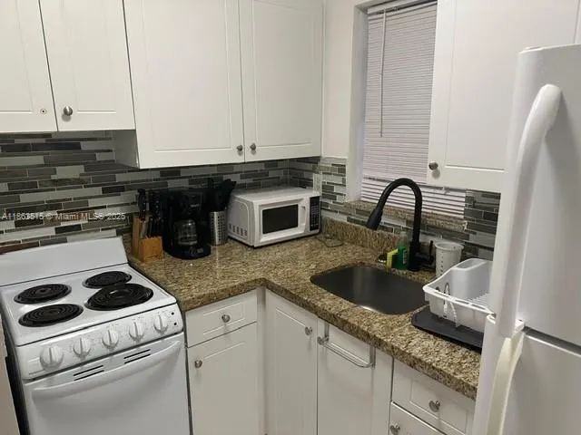 251 172nd St, #121