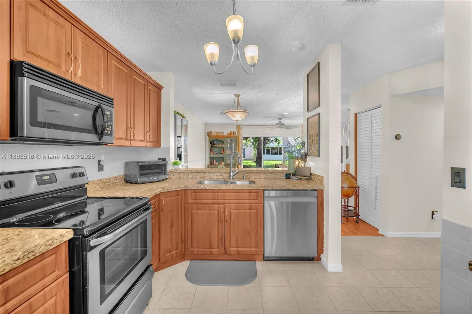 632 NW 208th Ter