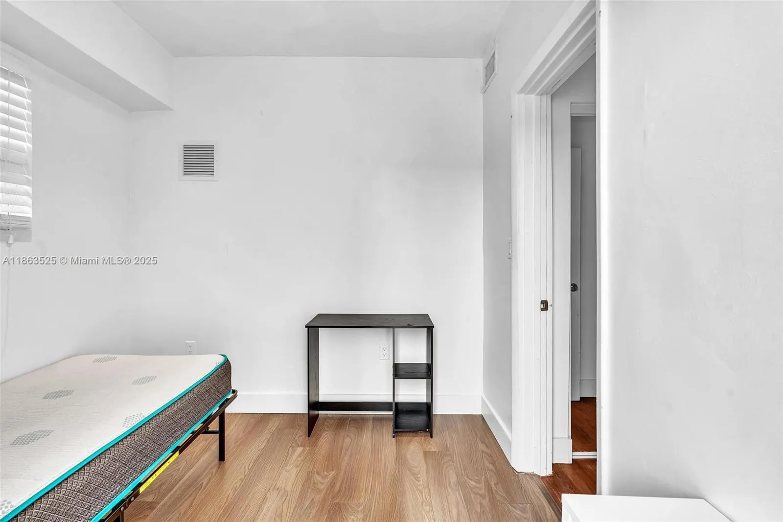 4010 N Meridian Ave, #5
