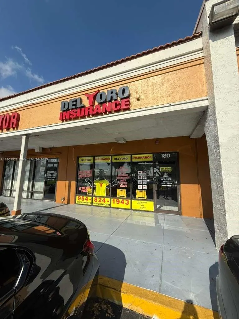 180 S University Dr, Pembroke Pines