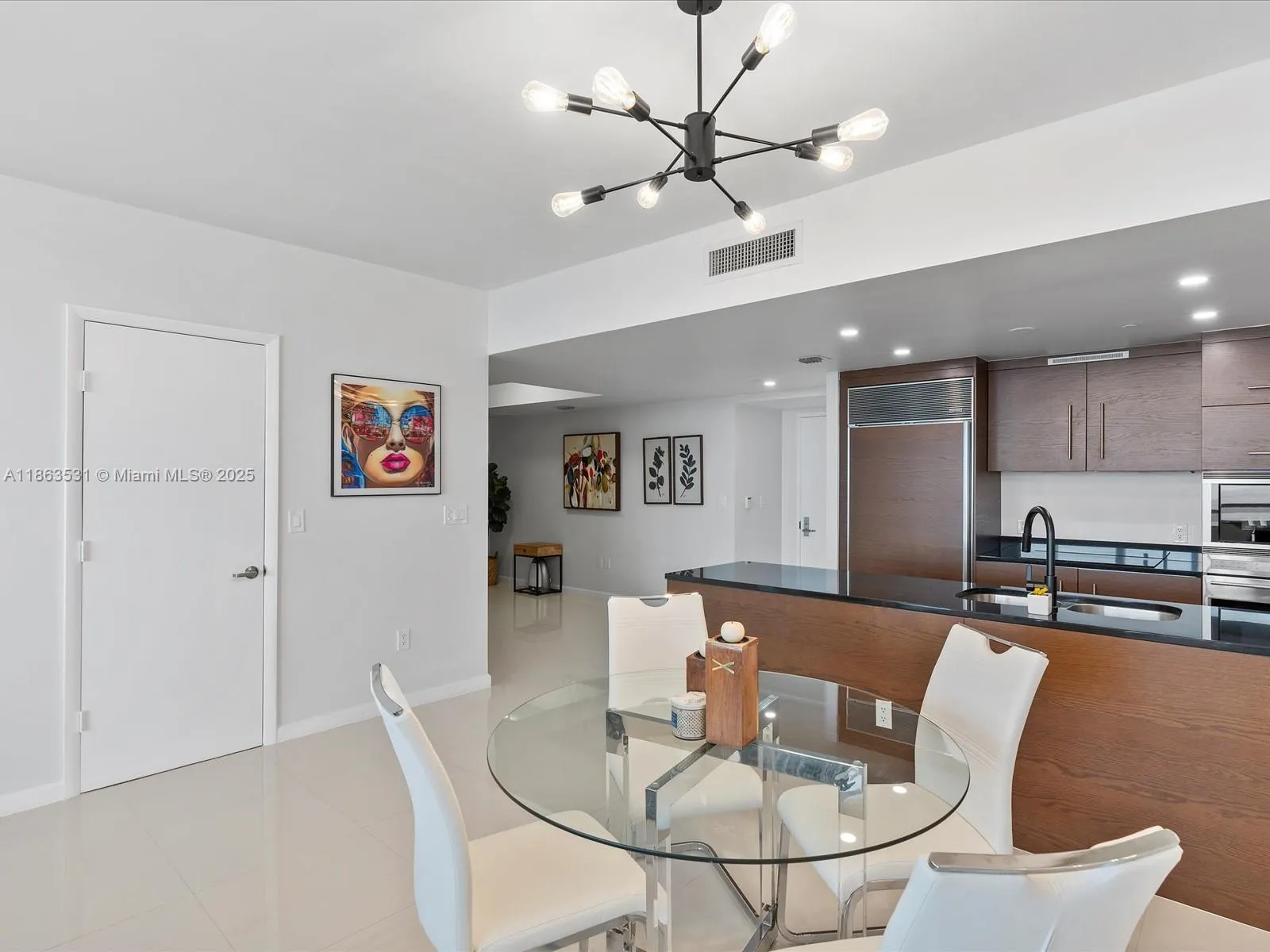 465 Brickell Ave, #4605