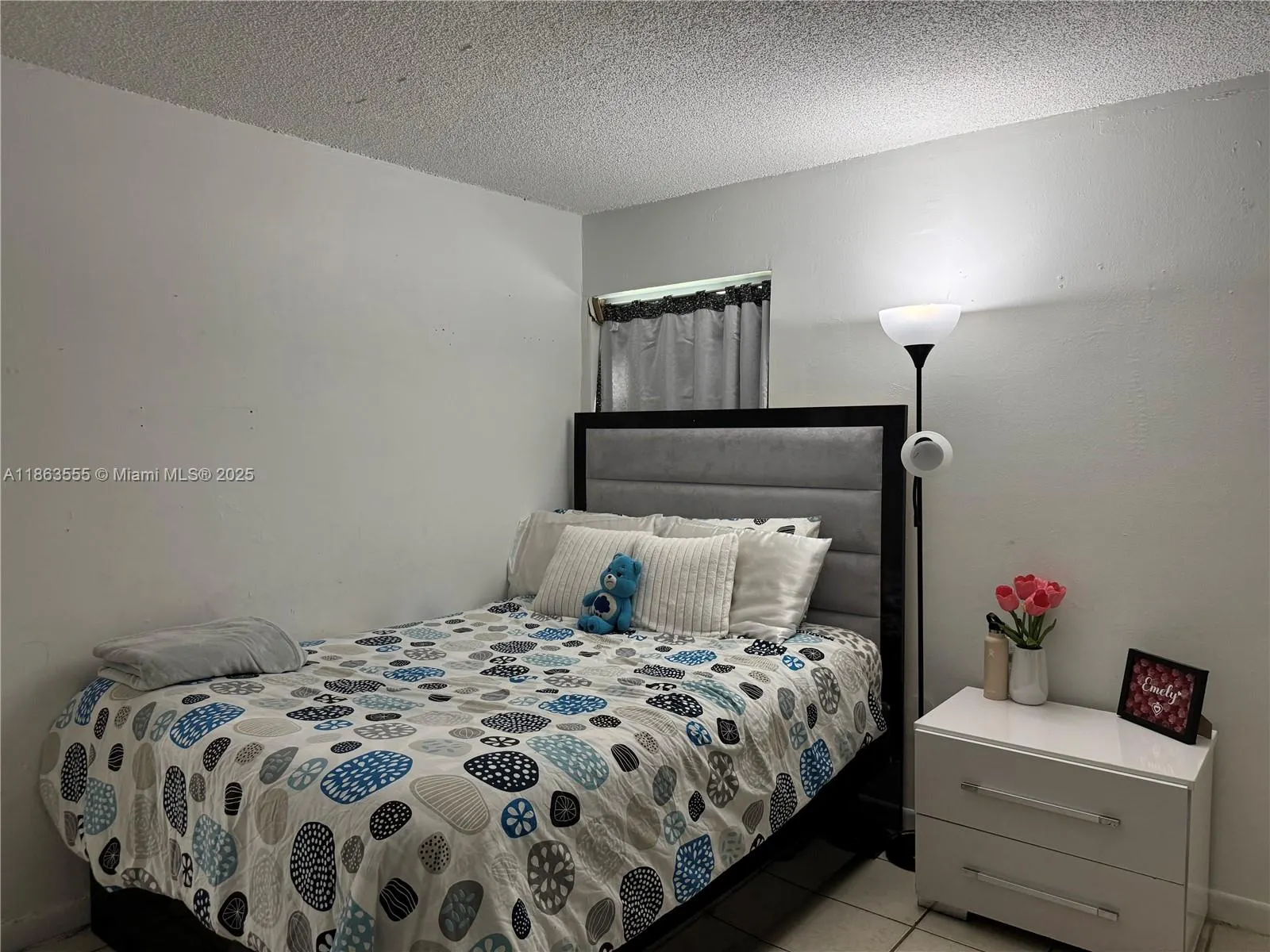 2075 NE 164th St, #105