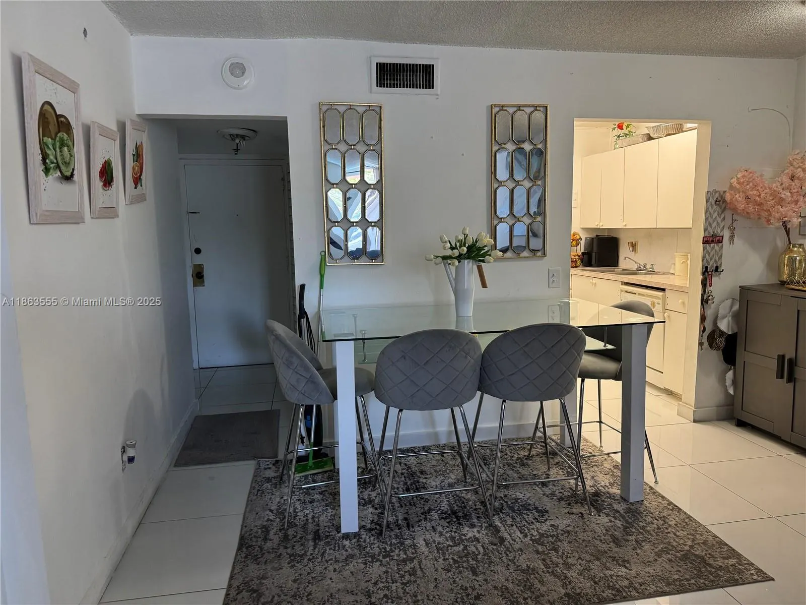 2075 NE 164th St, #105