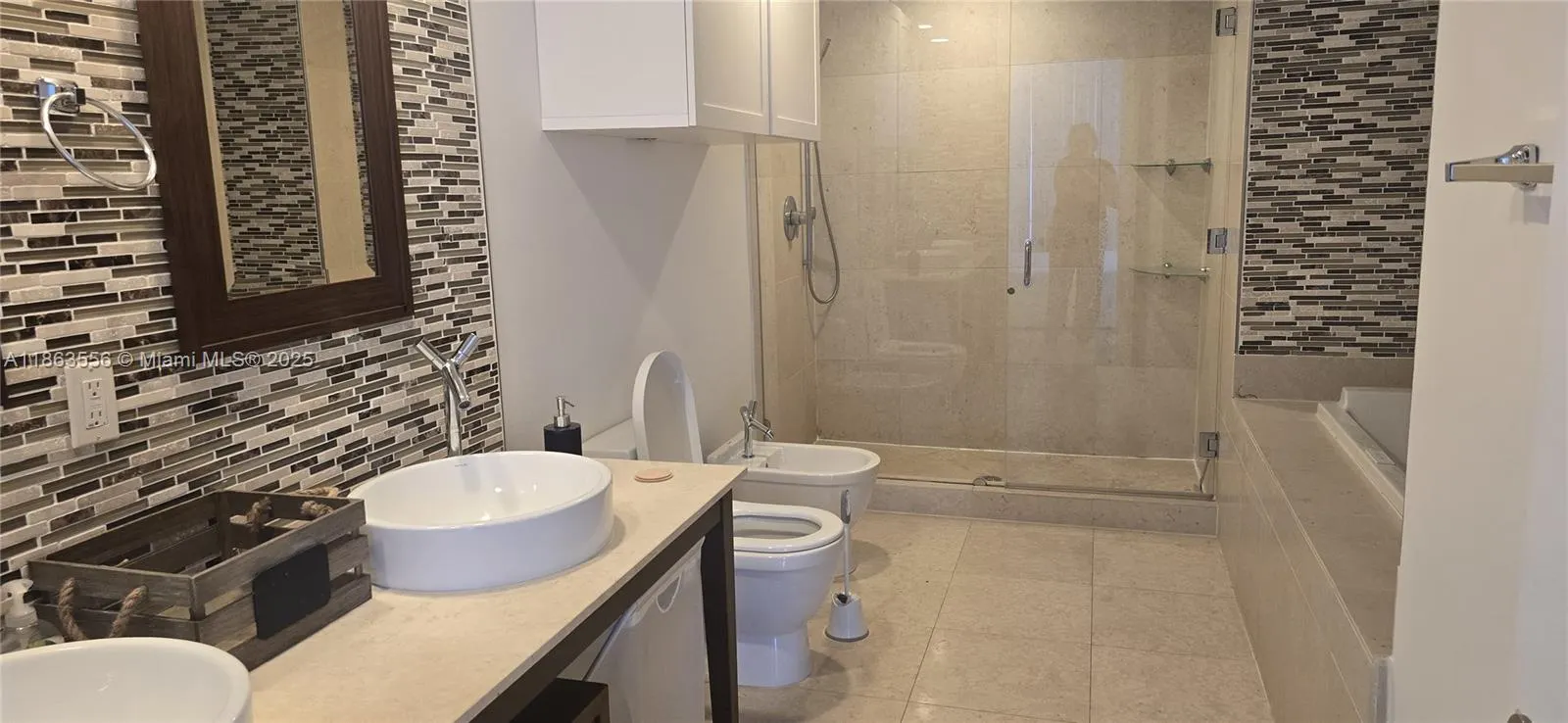 495 Brickell Ave, #5310