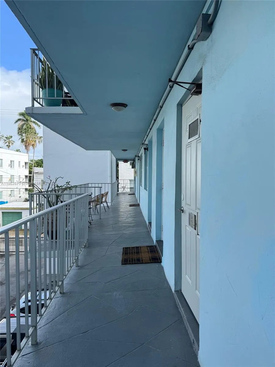 801 W Meridian Ave, #3B