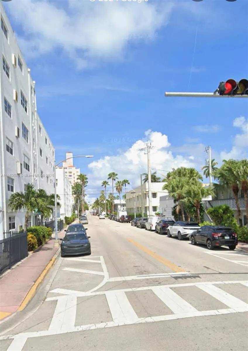 801 W Meridian Ave, #3B