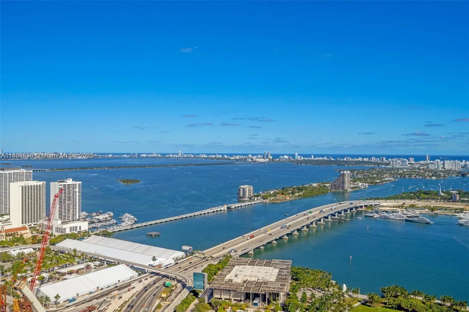 900 Biscayne Blvd, #5208