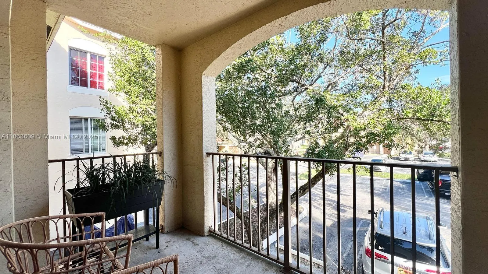 4081 San Marino Blvd, #201
