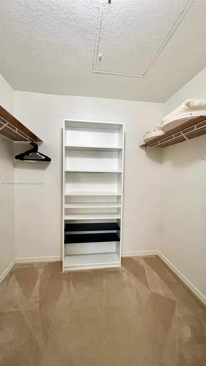 4081 San Marino Blvd, #201