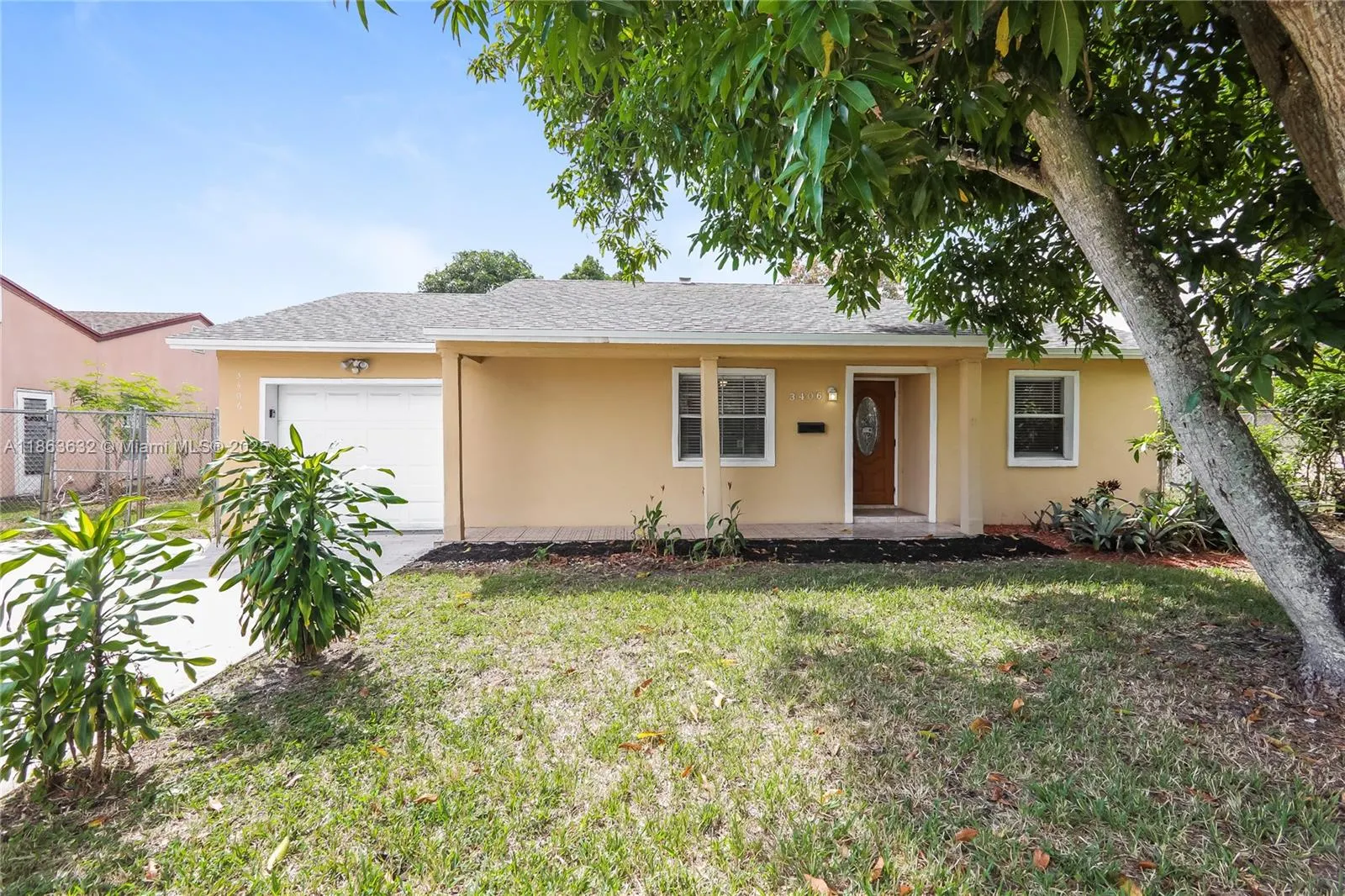 3406 Avenue Villandry