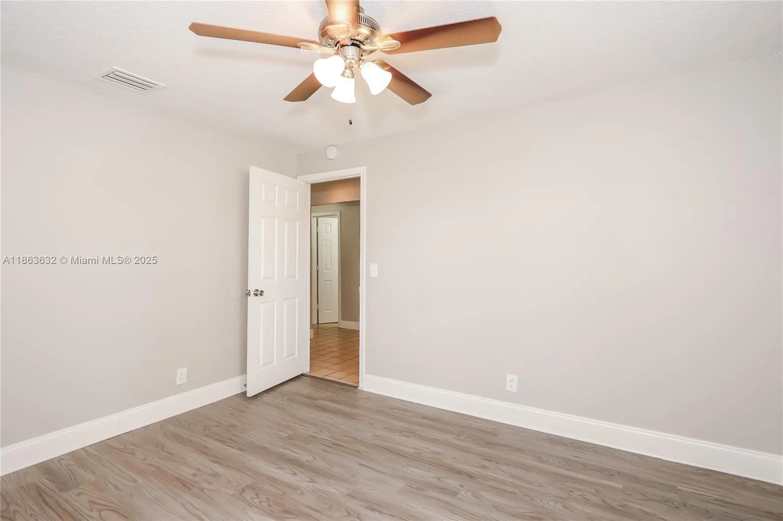 3406 Avenue Villandry