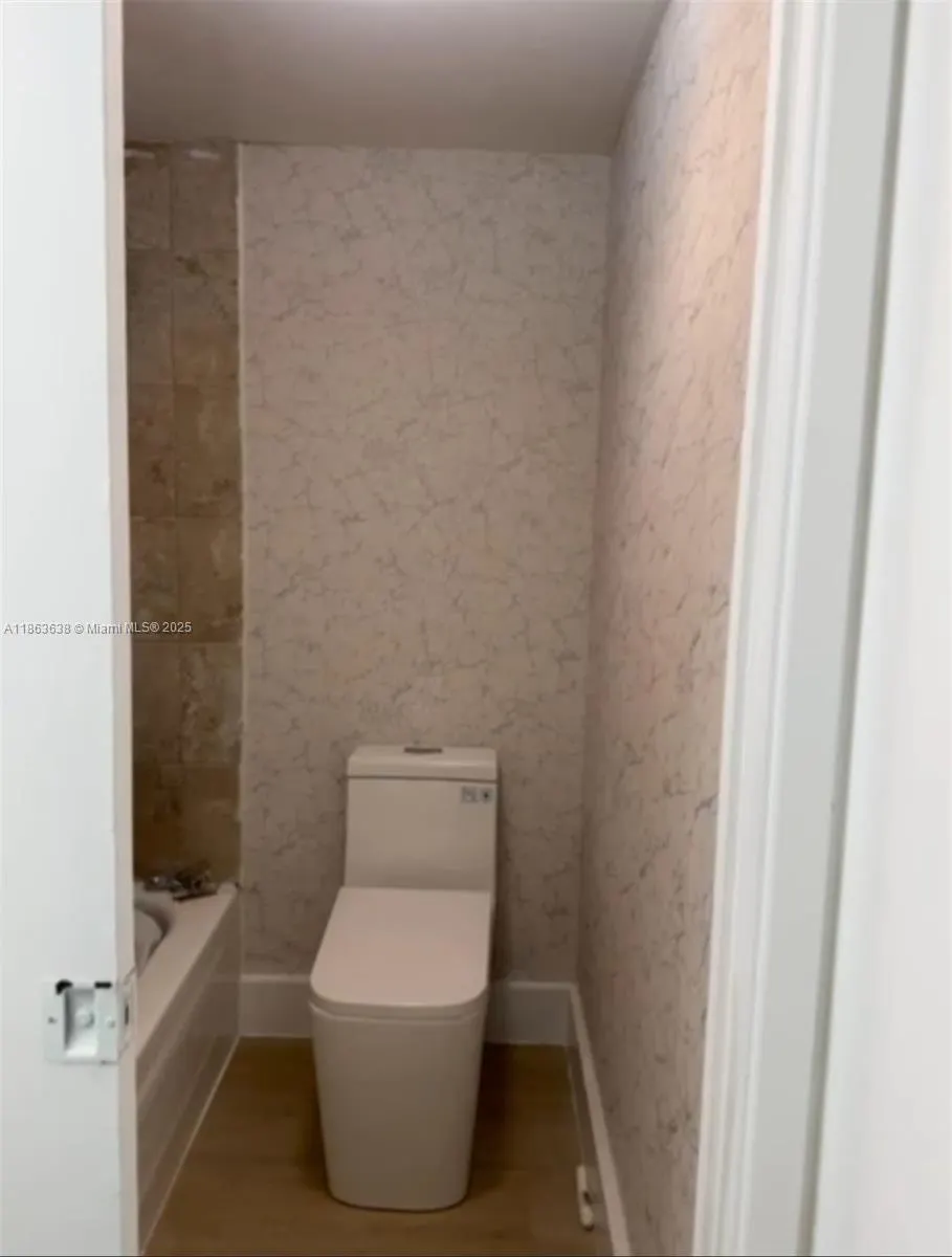 16909 N Bay Rd, #119-1