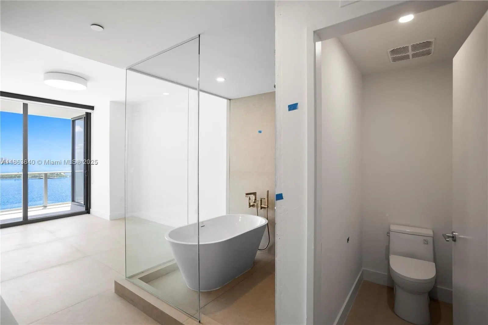 700 NE 24, #4806