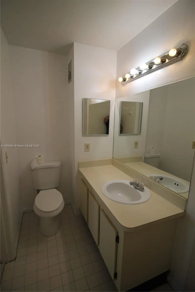 721 NW 103rd Ter, #202