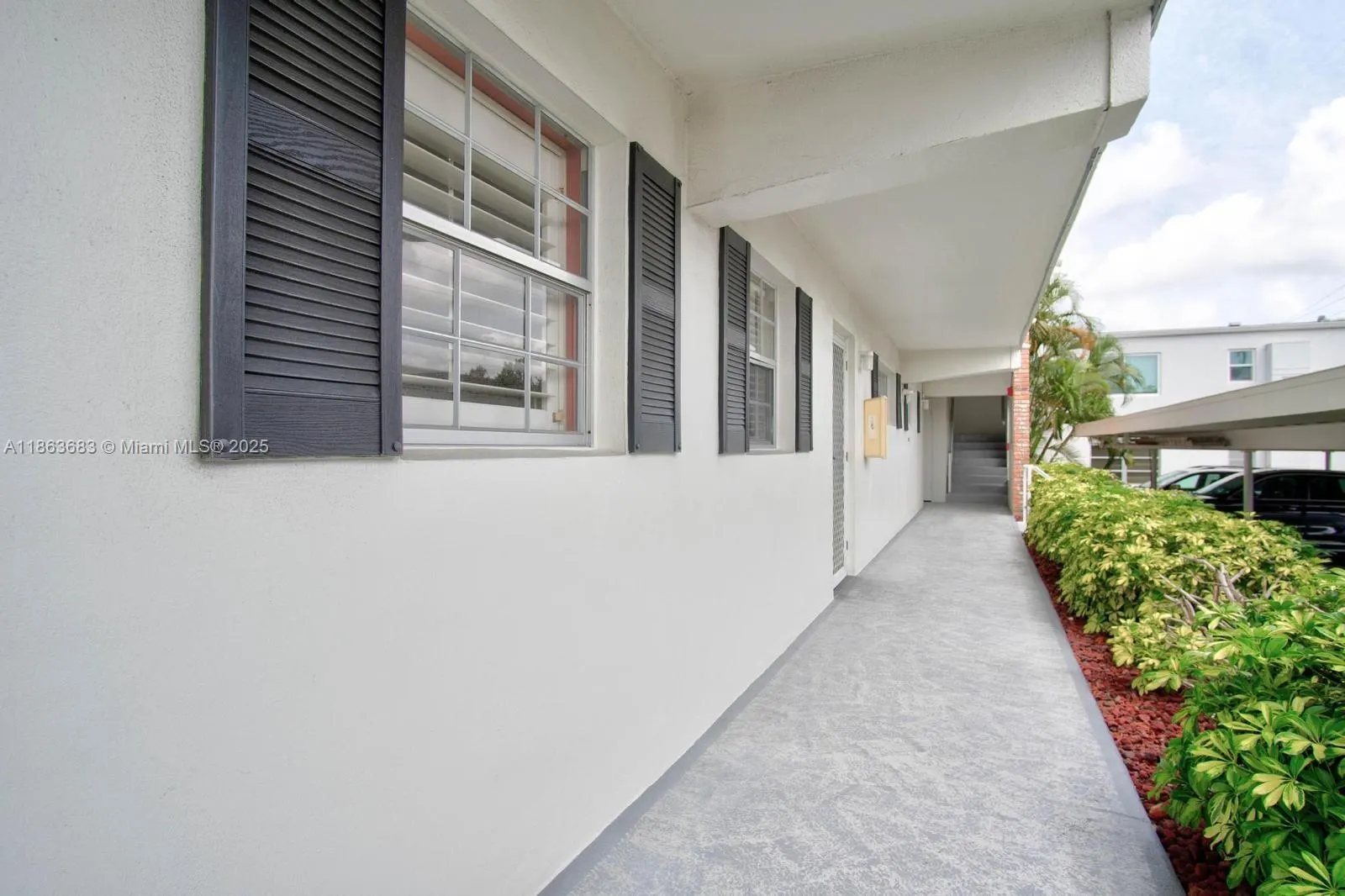 1900 Alamanda, #108
